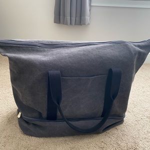 Lo & Sons Catalina Weekender Canvas Tote